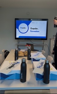Session de formation Propulsecar — présentation des modules, matériel de marque, organisation structurée