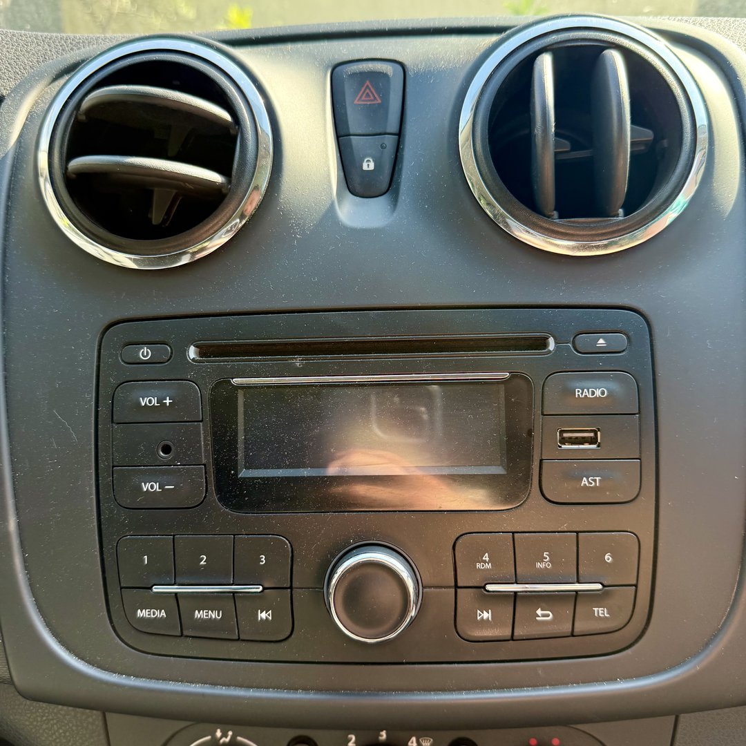 Dacia Sandero - Photo 1