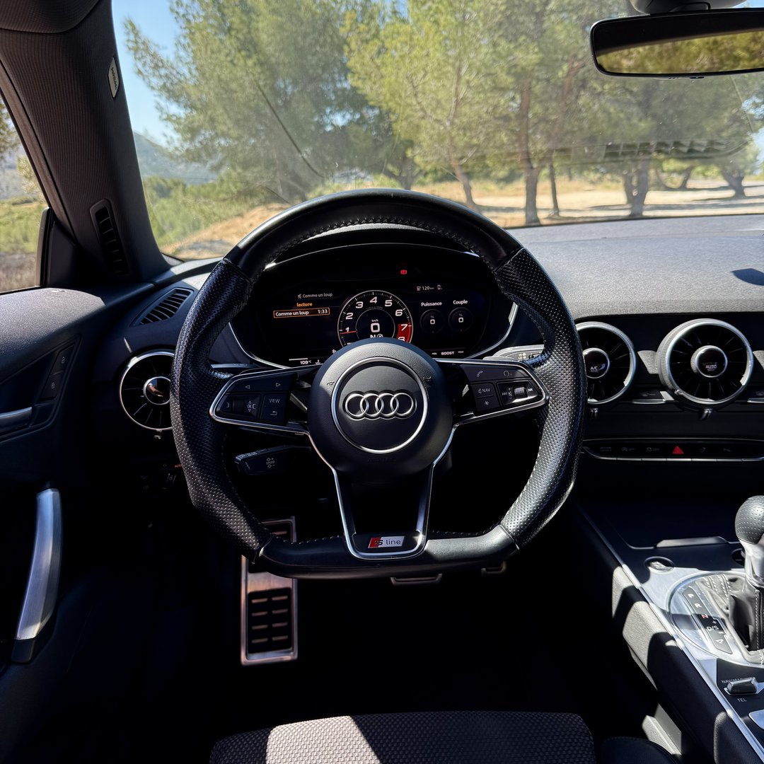 Audi TT-S Line 2.0 TFSI 230 S-TRONIC 6 - Photo 24