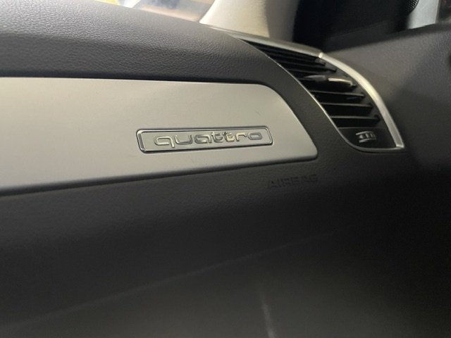 Audi Q5 - Photo 21