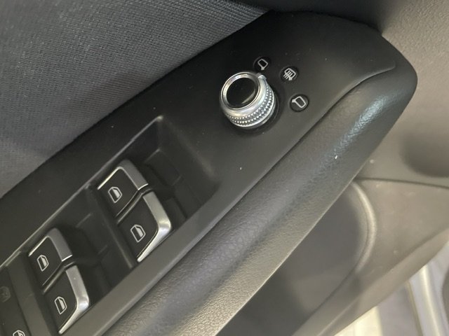Audi Q5 - Photo 25