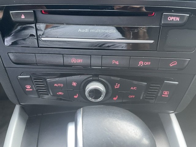 Audi Q5 - Photo 36
