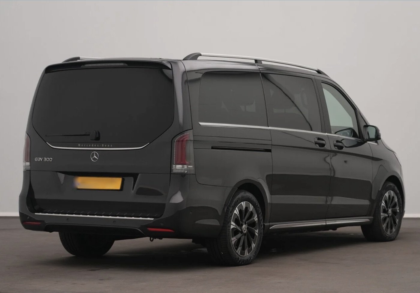 Mercedes-Benz EQV 300 FULL OPTIONS - Photo 2