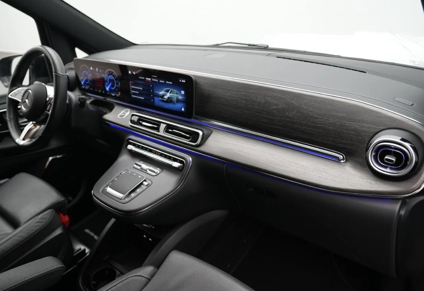 Mercedes-Benz EQV 300 FULL OPTIONS - Photo 25