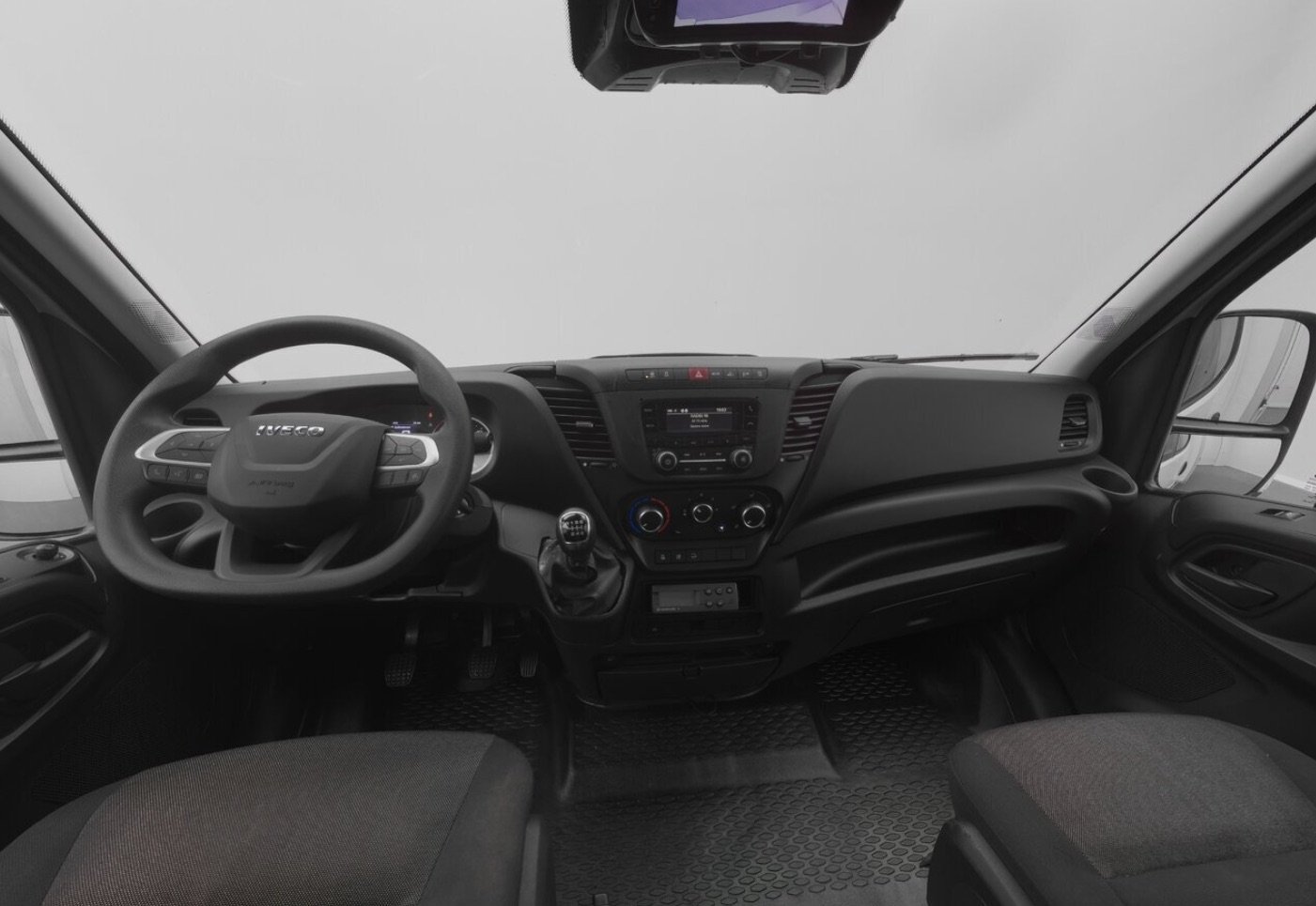 IVECO DAILY CC 35 S 14G BVM6 GAZ NATUREL - Photo 11