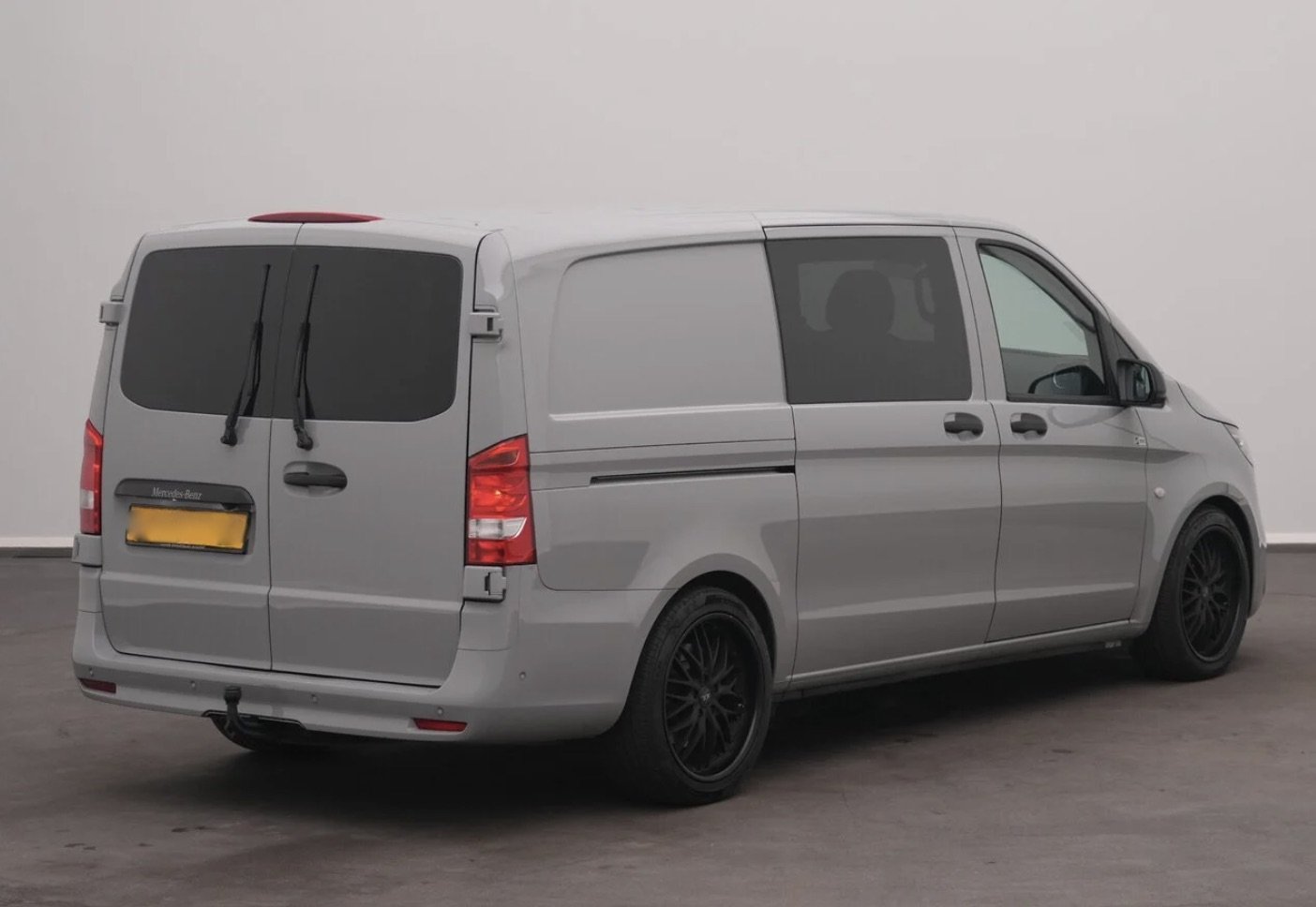 Mercedes-Benz Vito Tourer Select 124 CDI 4-Matic L2H1 TVA 5pl - Photo 2