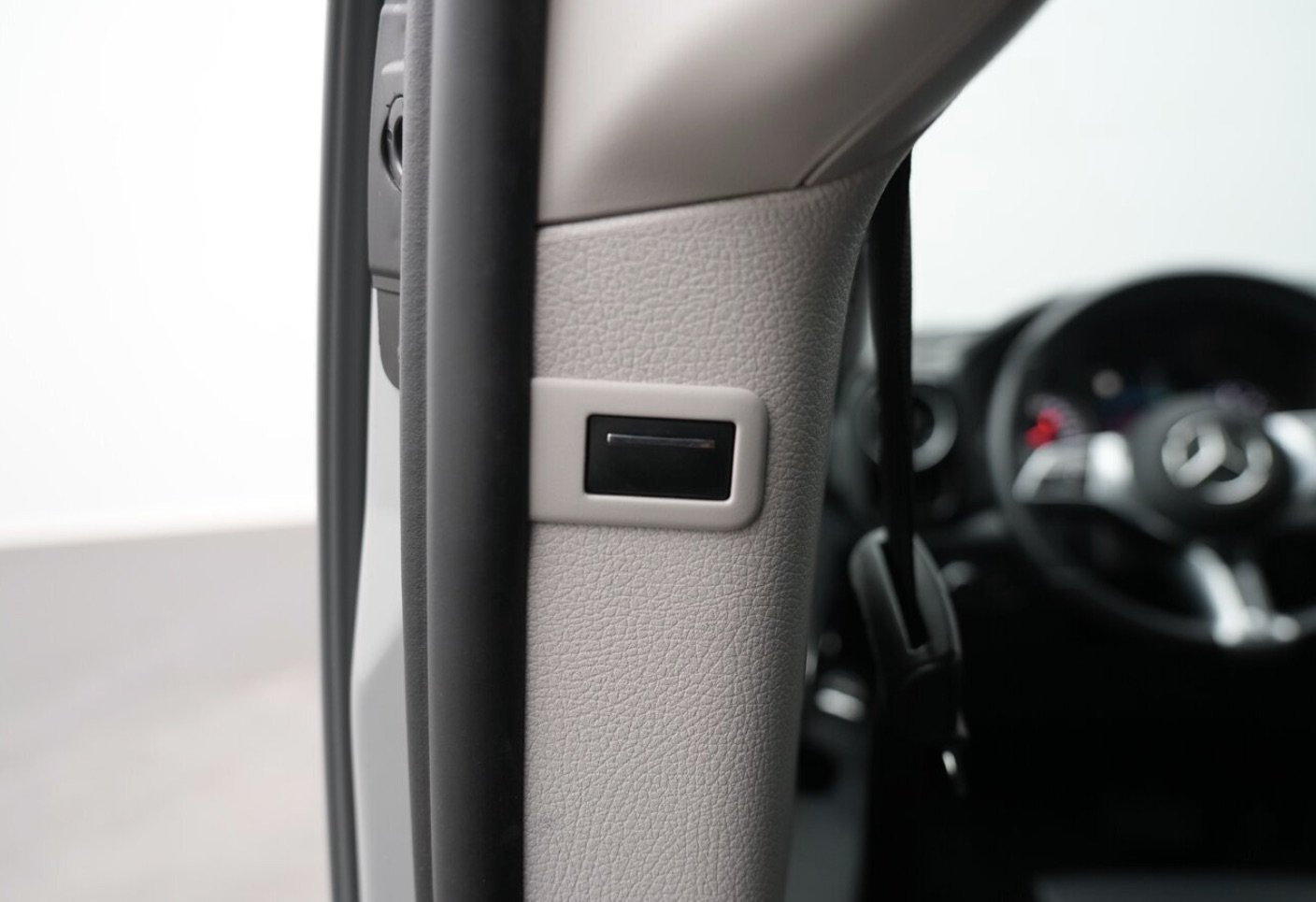 Mercedes-Benz Vito Tourer Select 124 CDI 4-Matic L2H1 TVA 5pl - Photo 23