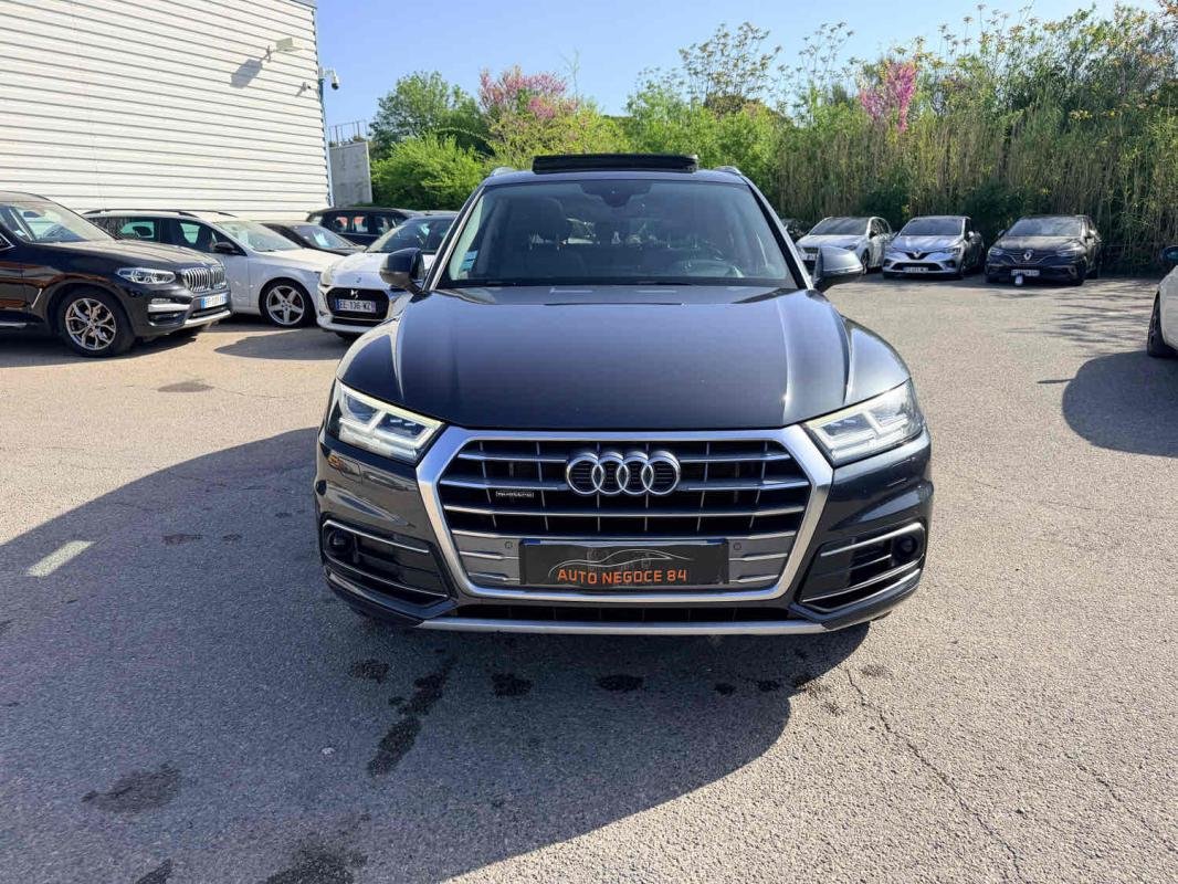 Audi Q5 - Photo 2