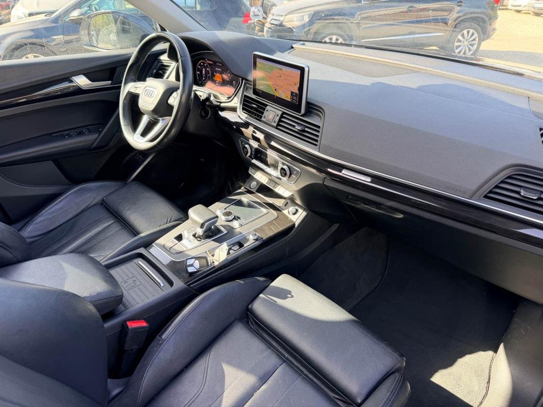 Audi Q5 - Photo 7