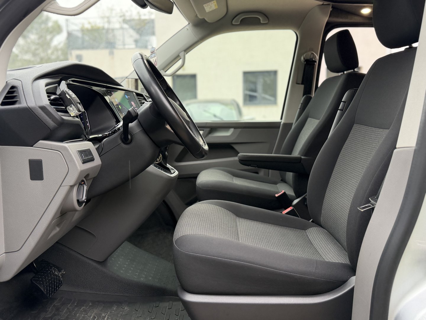 Volkswagen California - Photo 13