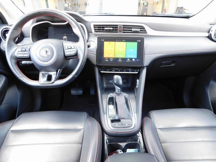 MG ZS - Photo 11