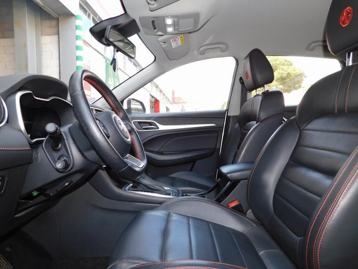 MG ZS - Photo 12
