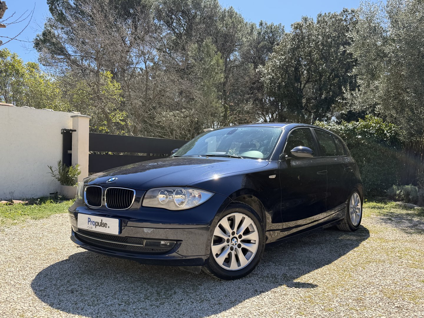 BMW Série 1 - Photo 1