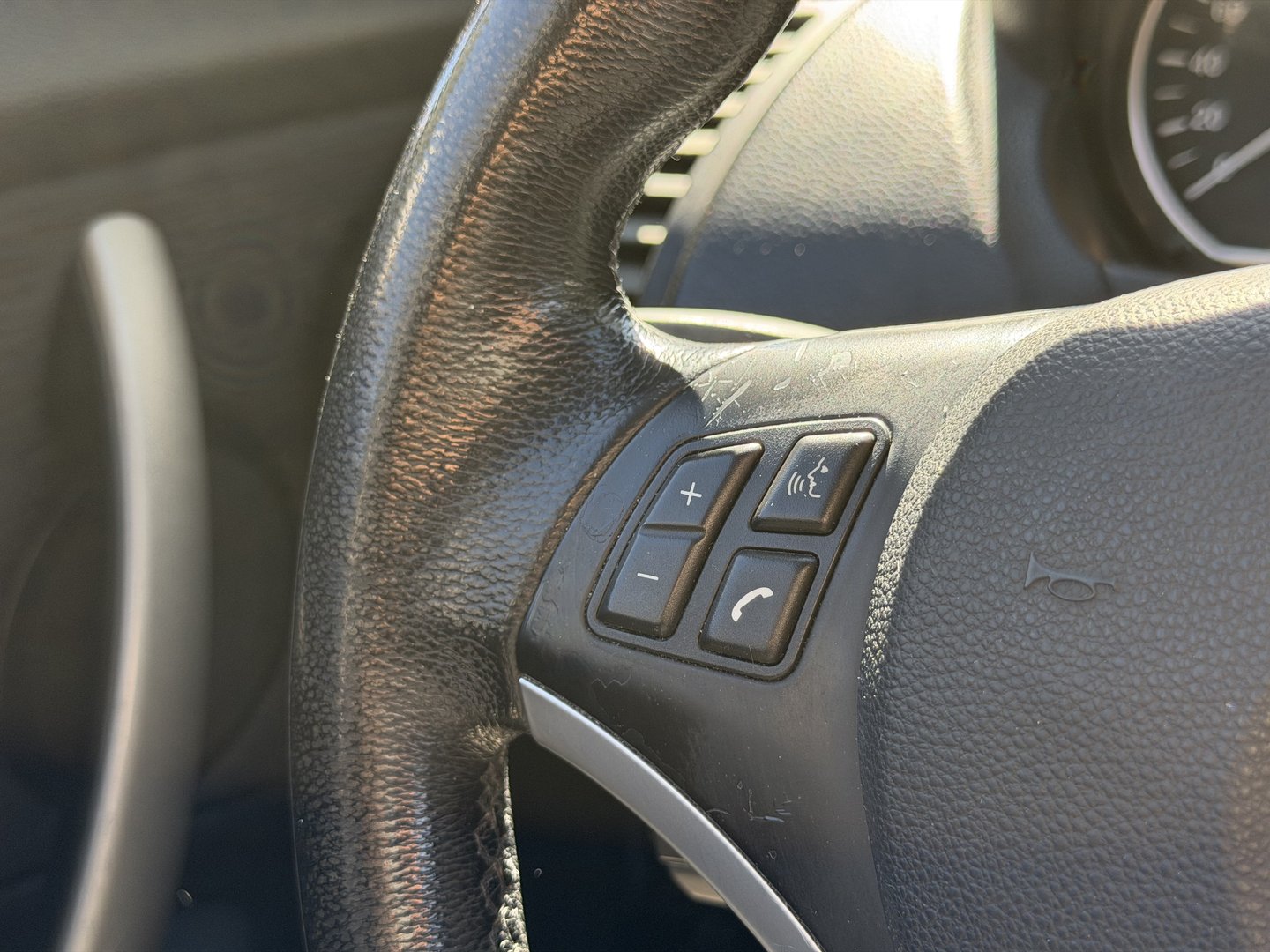 BMW Série 1 - Photo 19