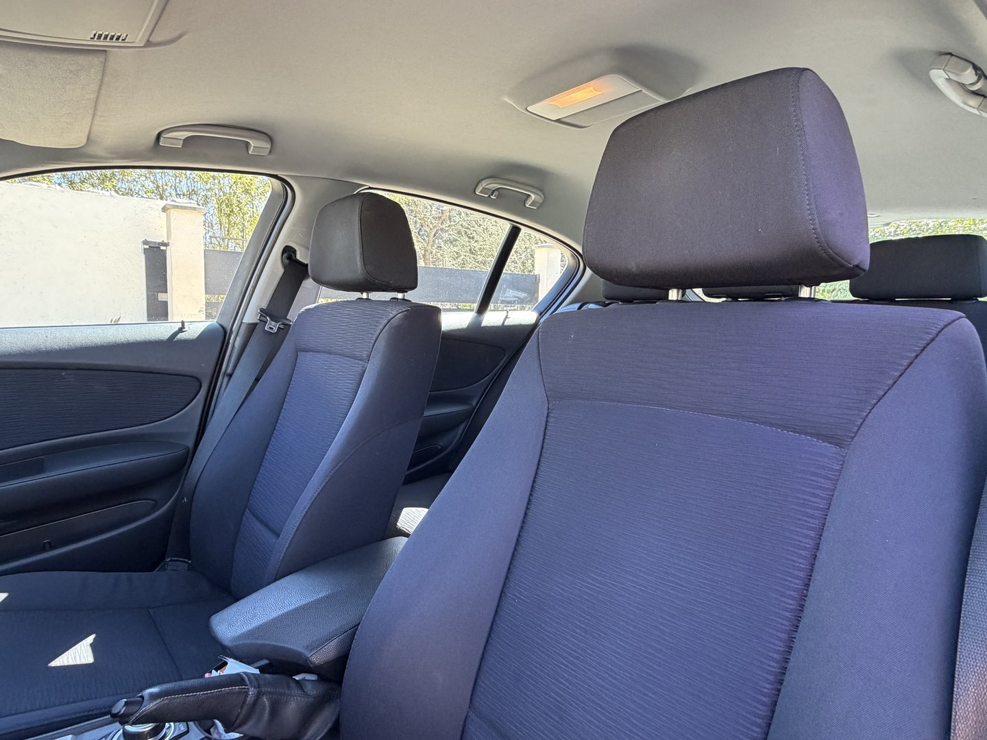 BMW Série 1 - Photo 9