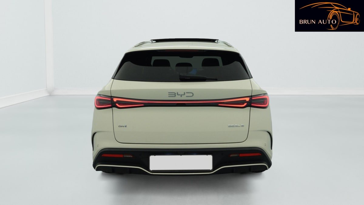 BYD Seal - Photo 6