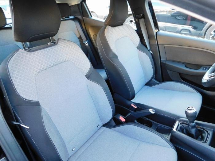 Renault Clio - Photo 15