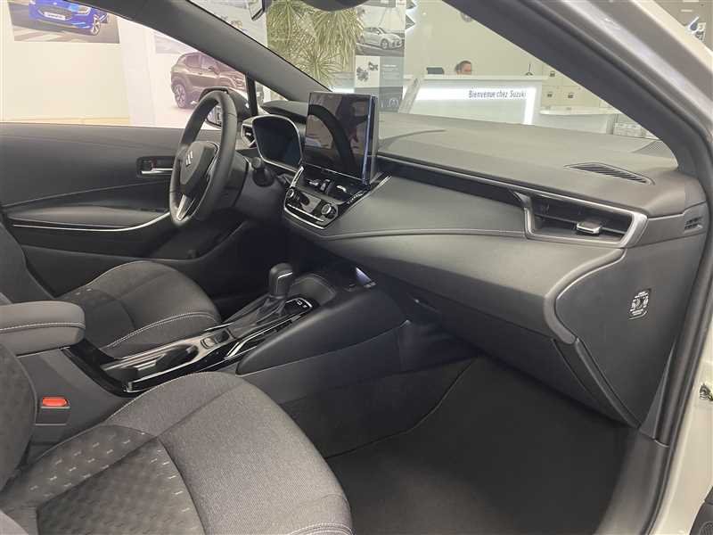 Suzuki Swace - Photo 11