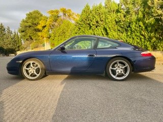 Porsche 911 CARRERA COUPE 996