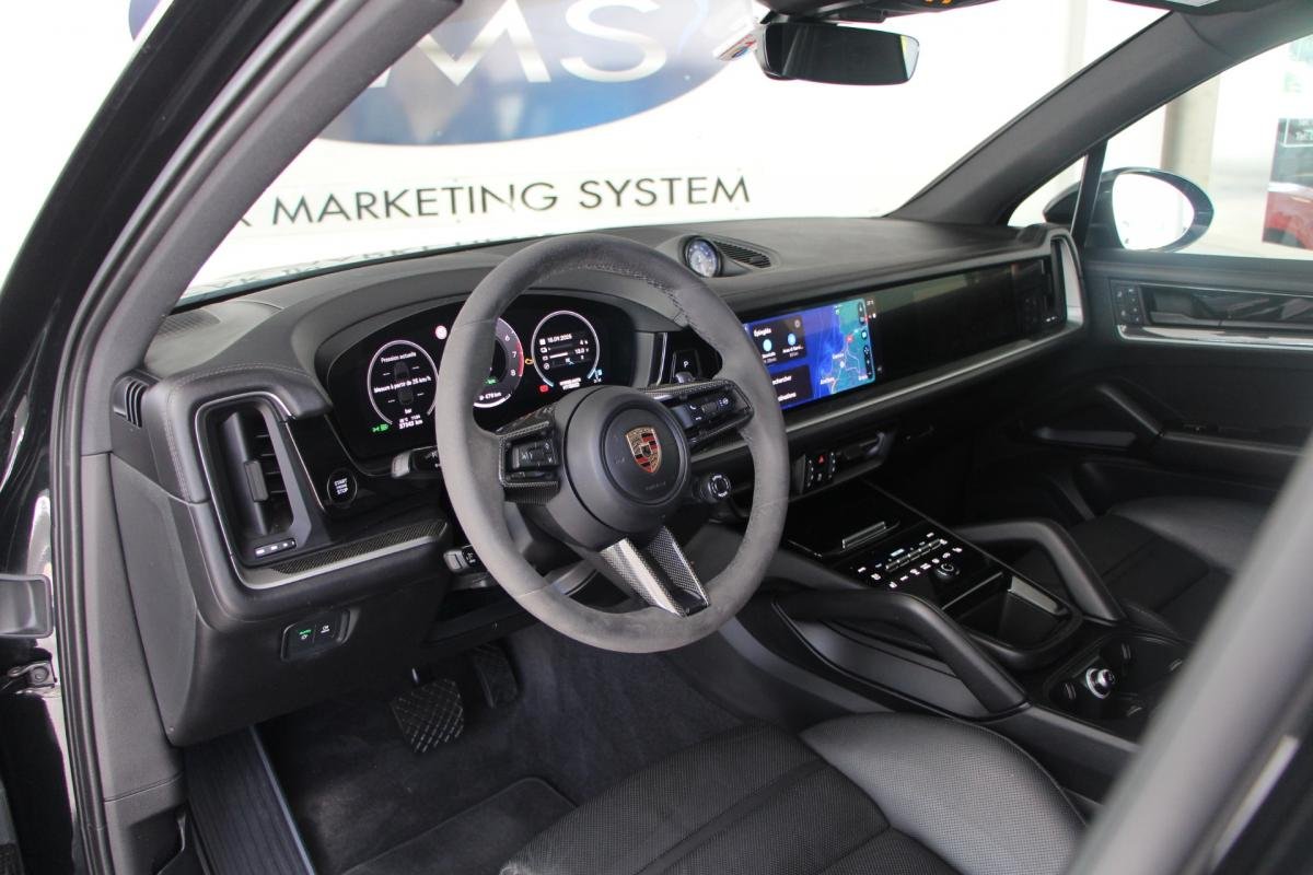 Porsche Cayenne - Photo 5