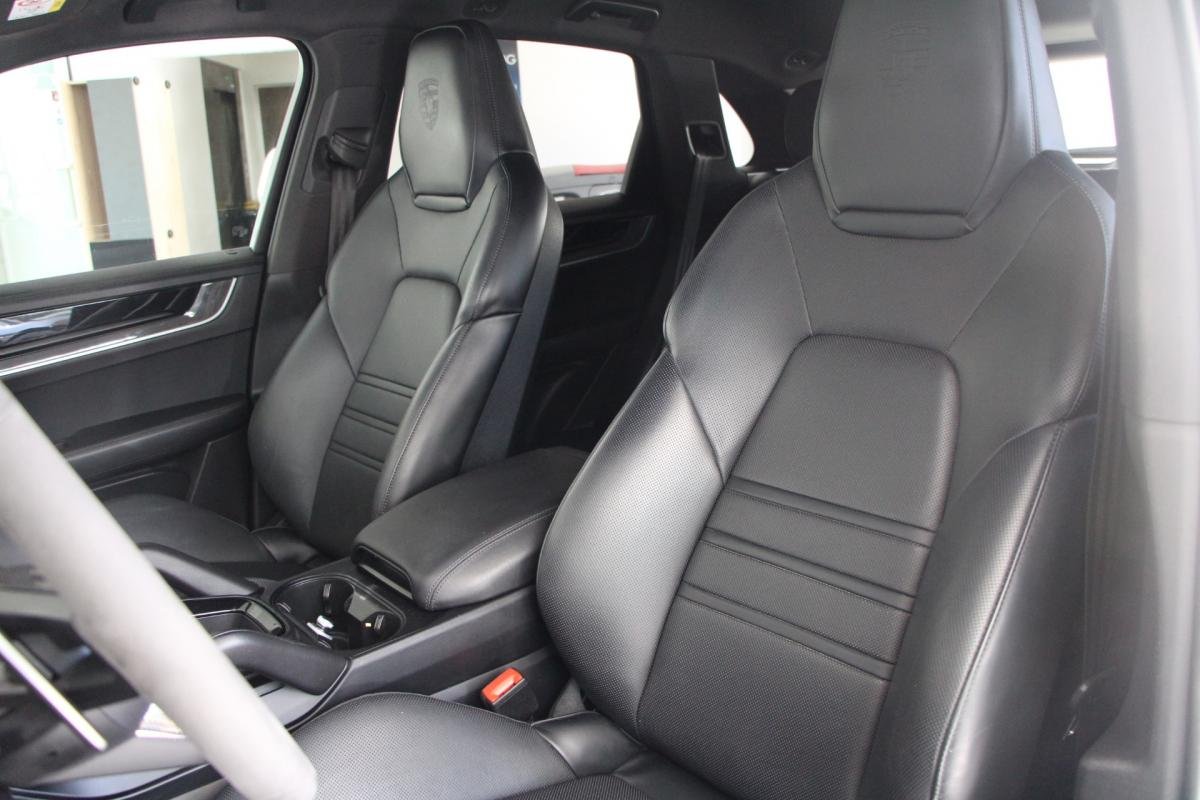 Porsche Cayenne - Photo 6