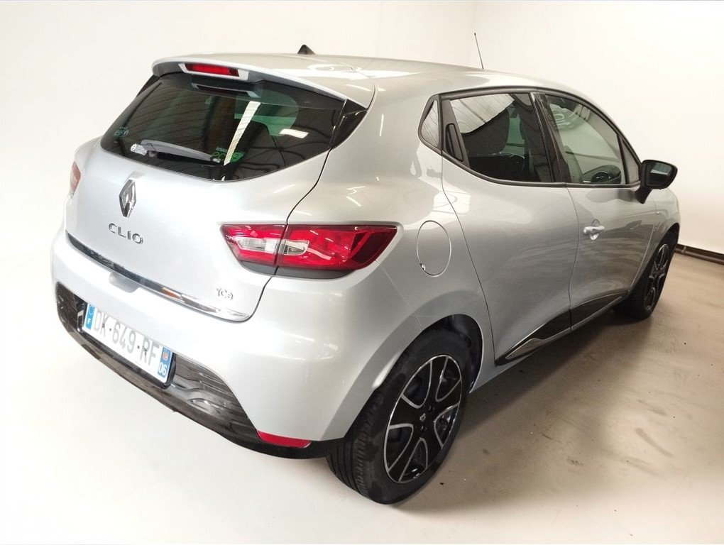 Renault Clio - Photo 2