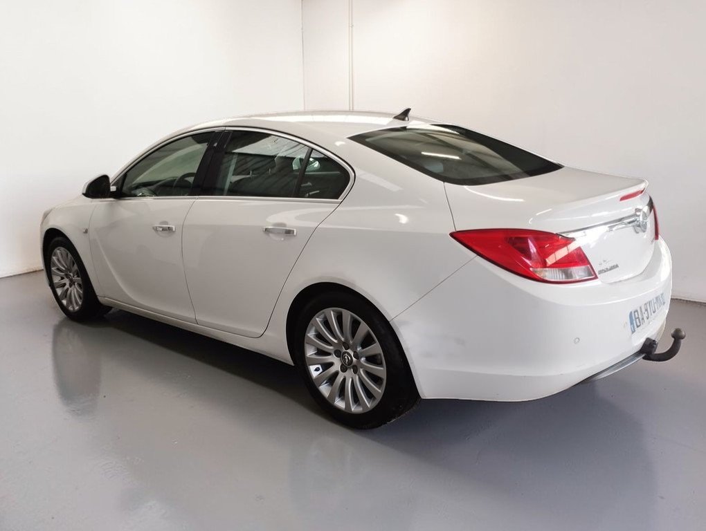 Opel Insignia - Photo 6