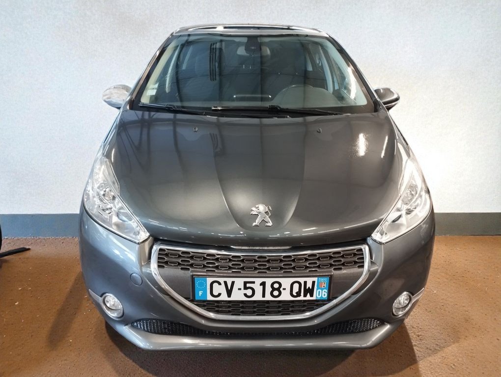 Peugeot 208 - Photo 4