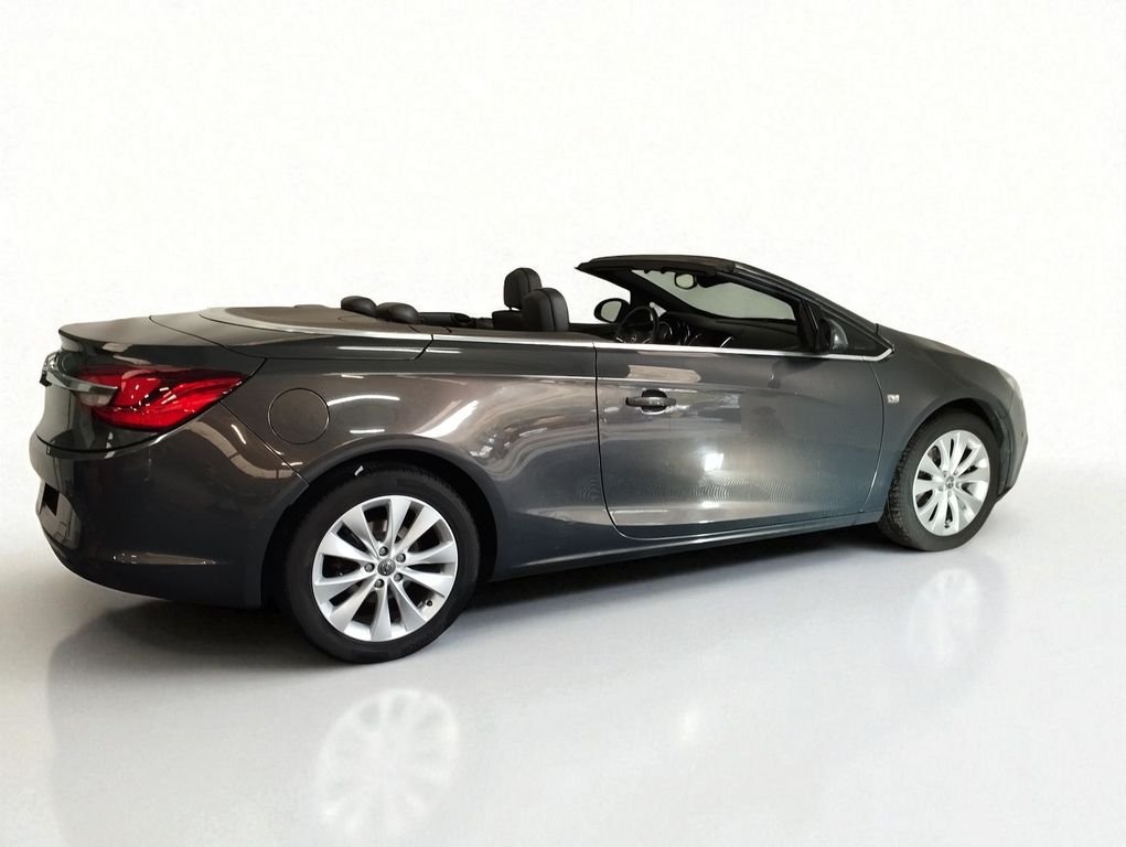 Opel Cascada - Photo 2