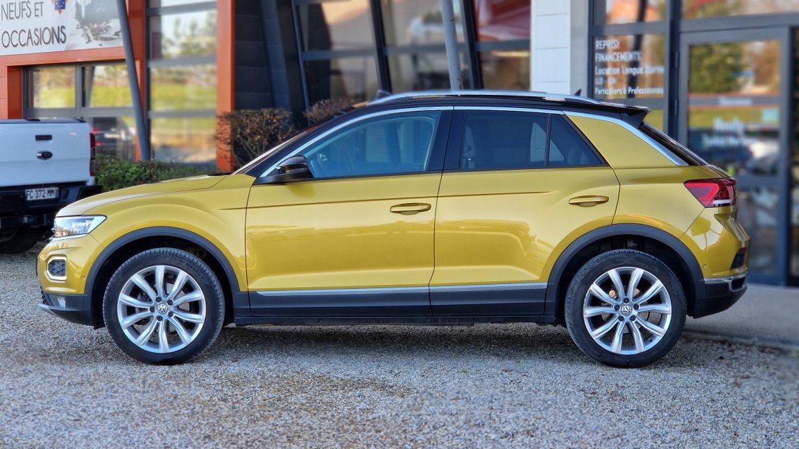 Volkswagen T-Roc - Photo 2