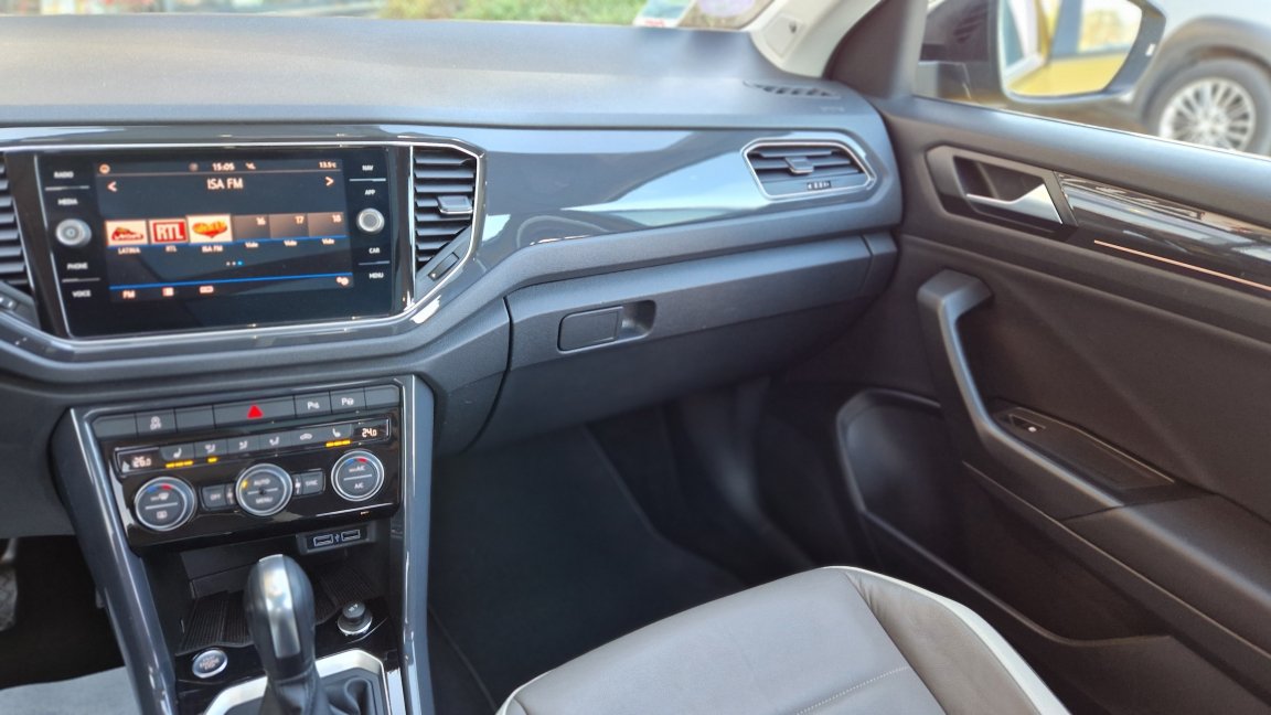 Volkswagen T-Roc - Photo 33