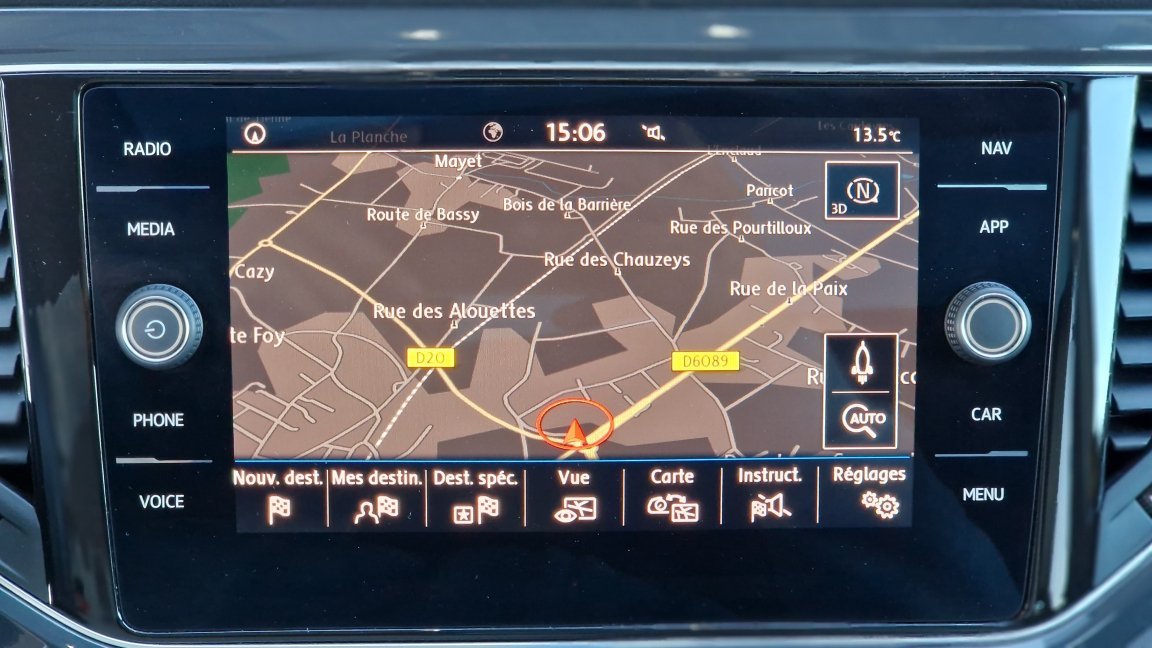 Volkswagen T-Roc - Photo 37