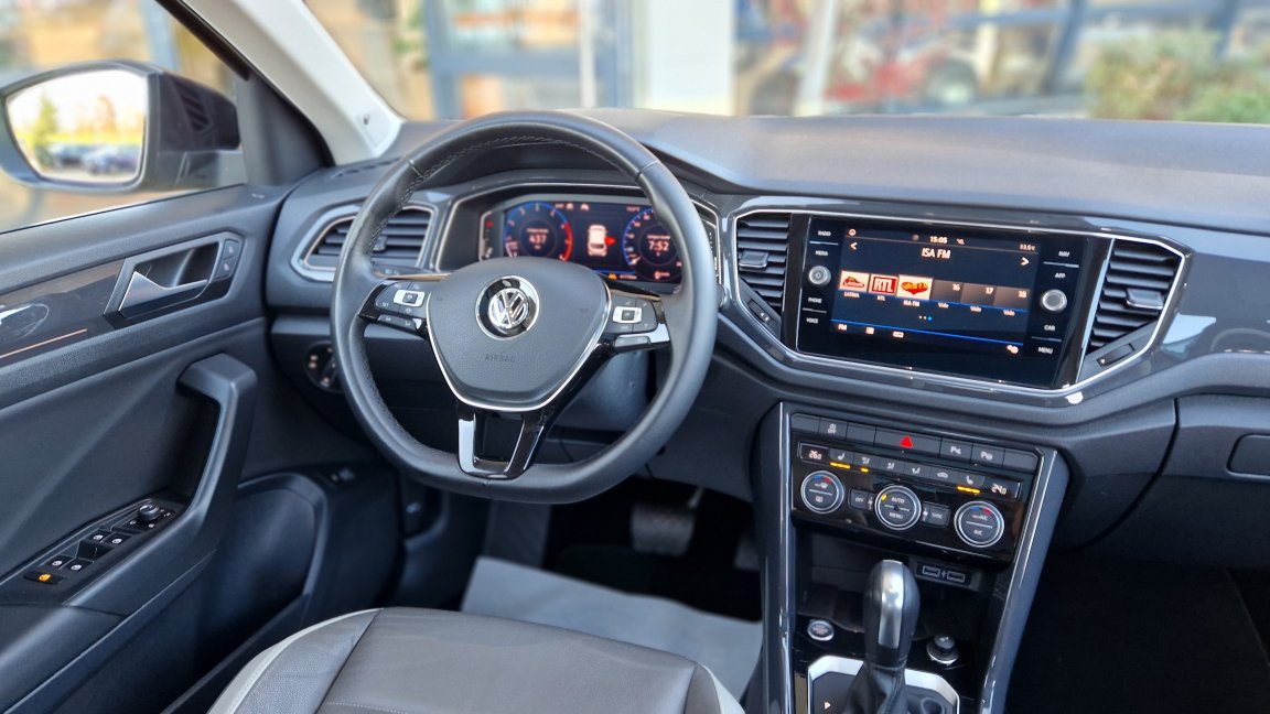 Volkswagen T-Roc - Photo 49