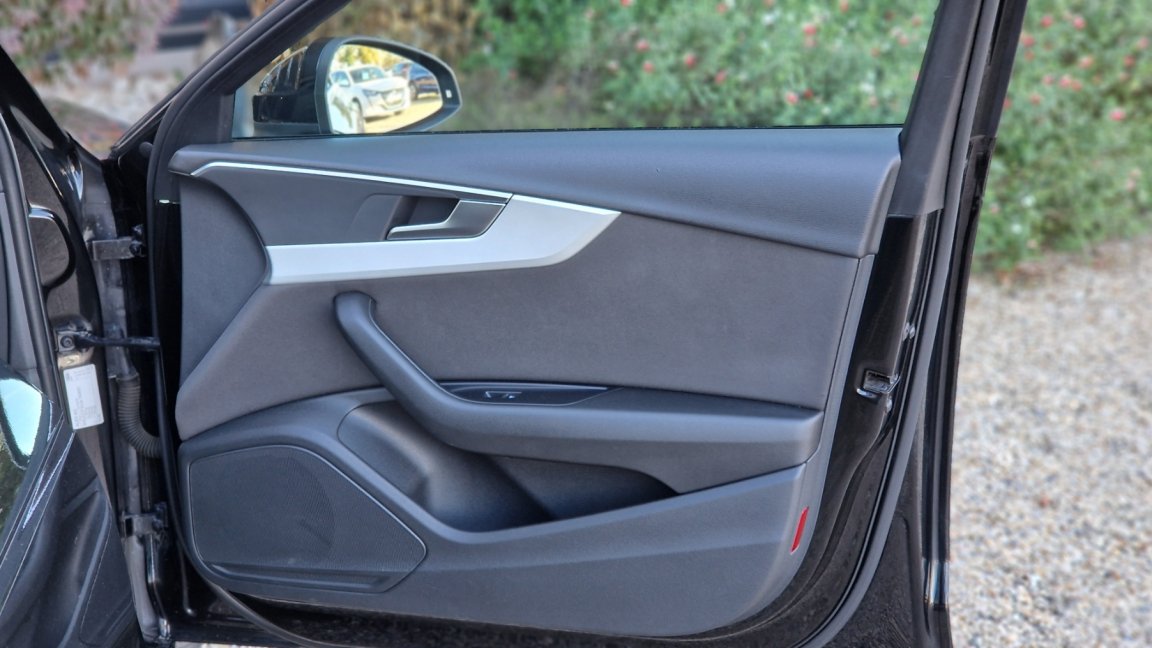Audi A4 Avant - Photo 34