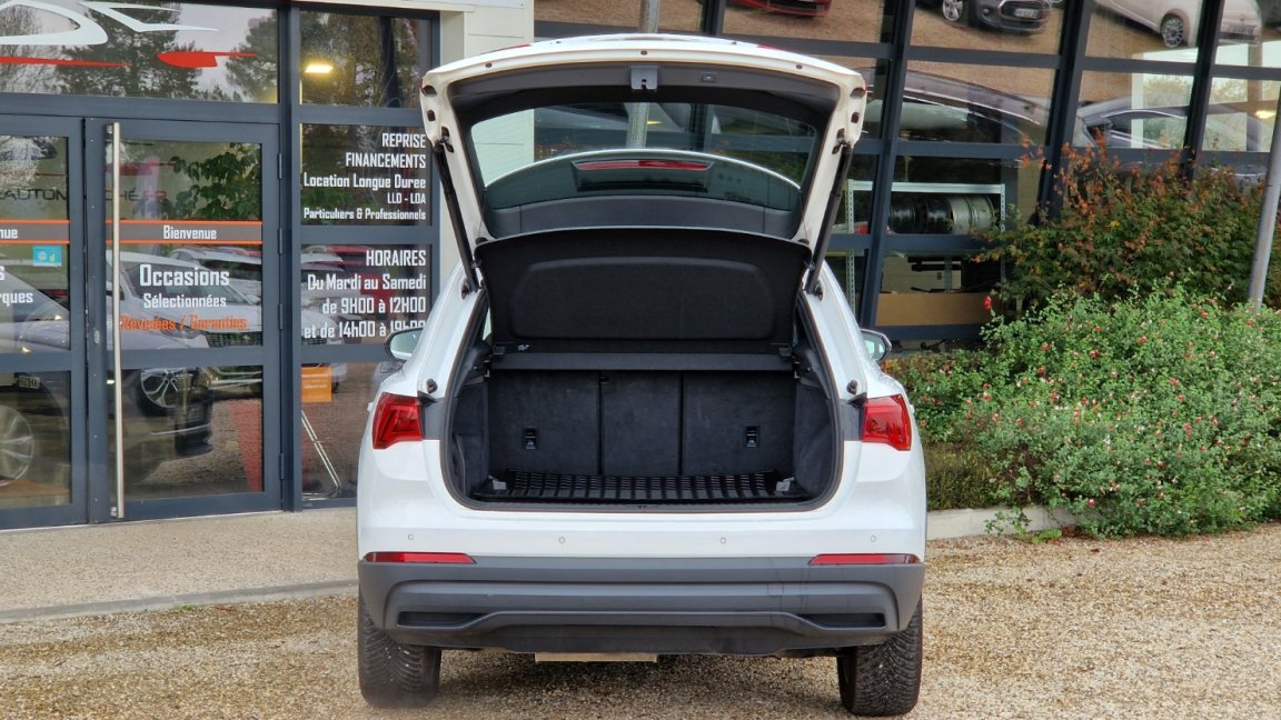 Audi Q3 - Photo 29