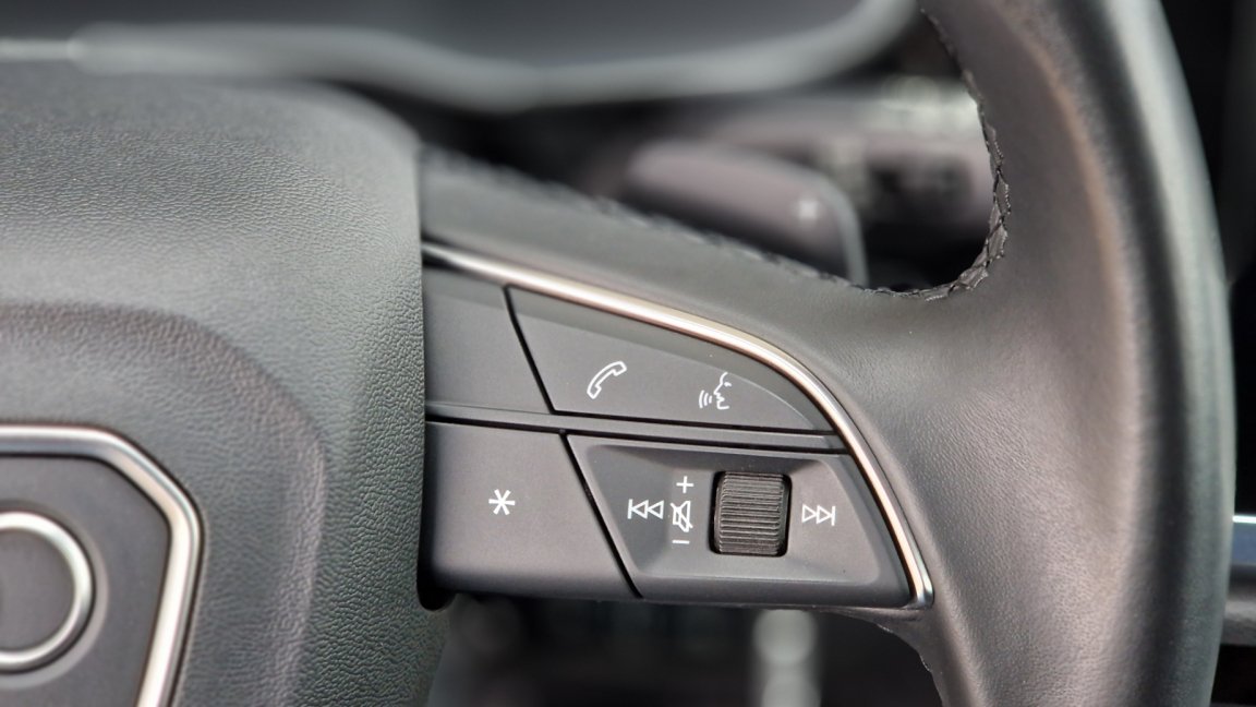 Audi Q3 - Photo 40