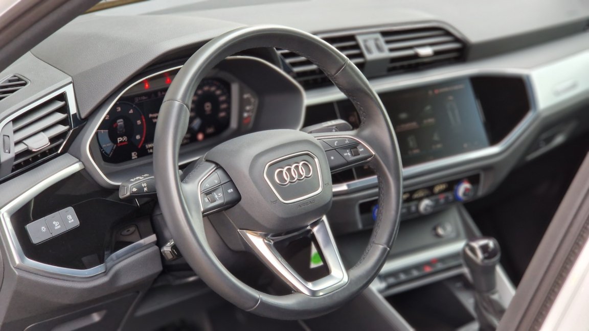 Audi Q3 - Photo 43