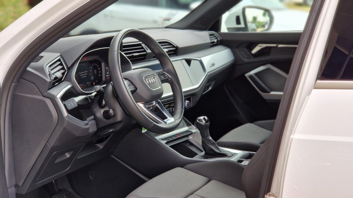 Audi Q3 - Photo 47
