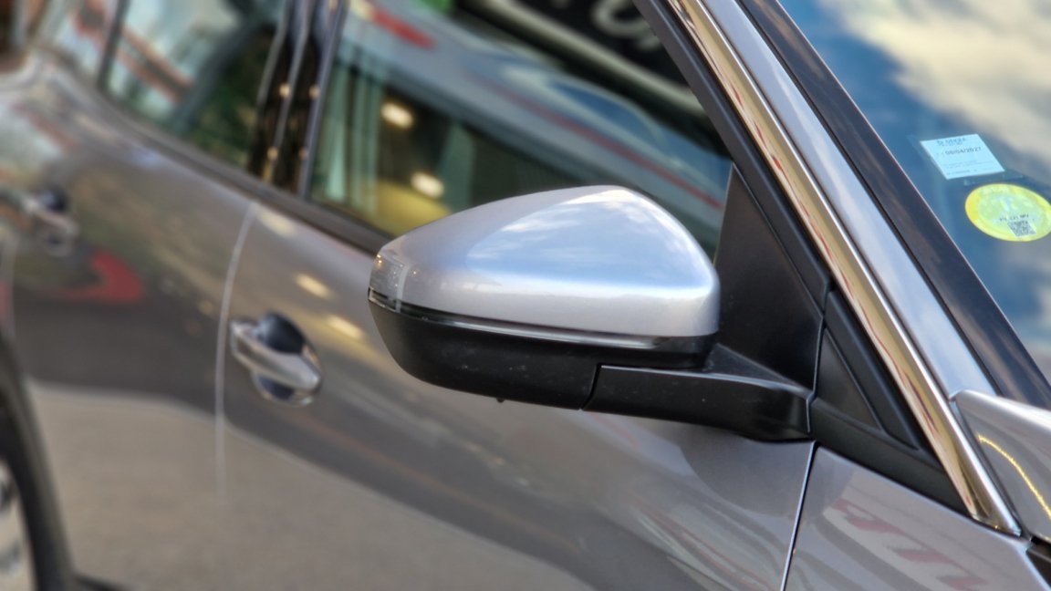 Peugeot 3008 - Photo 6