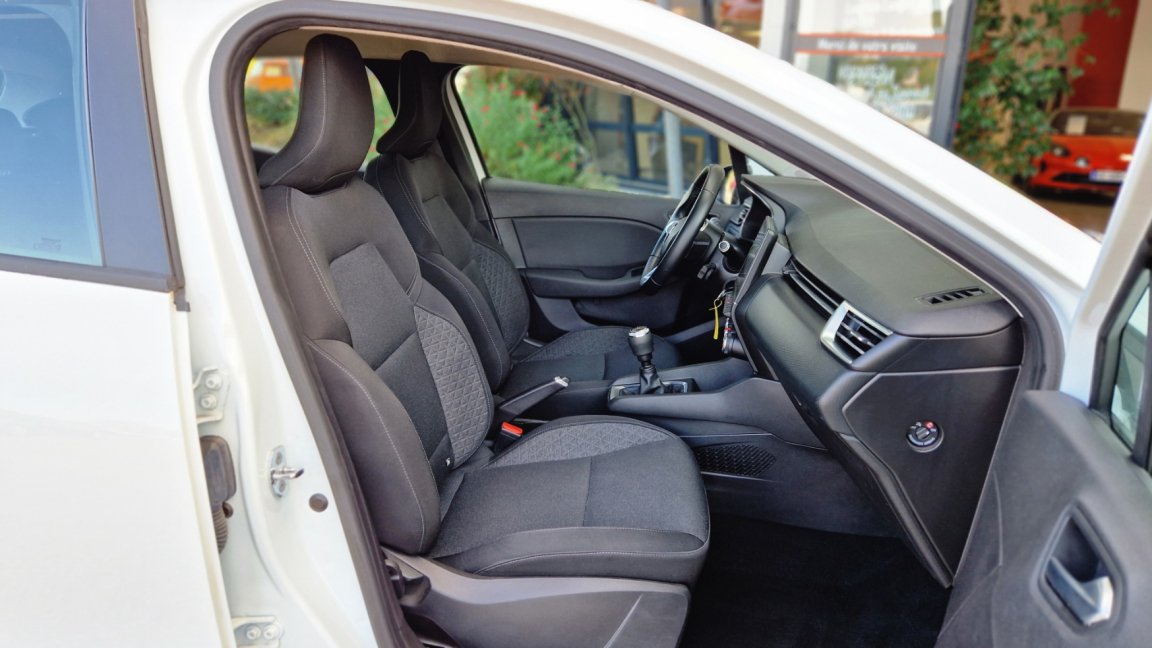 Renault Clio - Photo 27