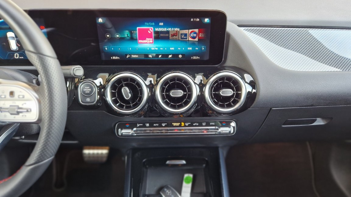 Mercedes Gla - Photo 22