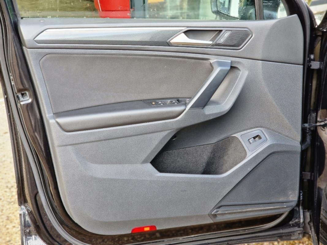 Volkswagen Tiguan - Photo 20