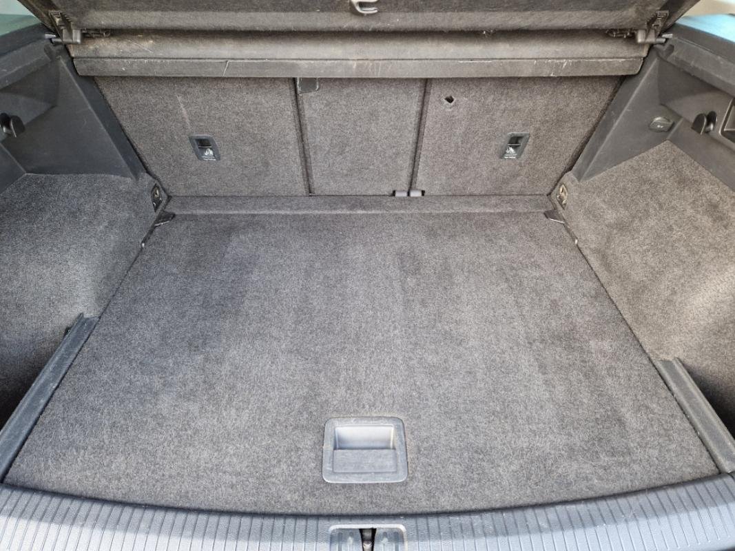 Volkswagen Tiguan - Photo 21