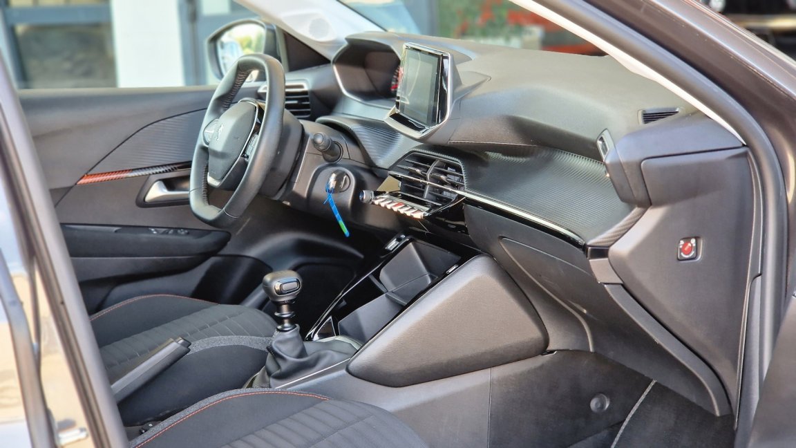 Peugeot 208 - Photo 50