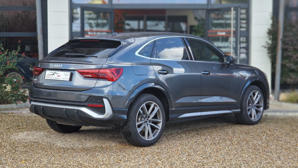 Audi Q3 Sportback - Photo 14