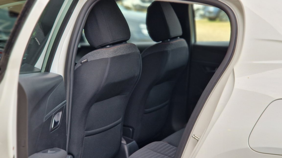 Peugeot 208 - Photo 20