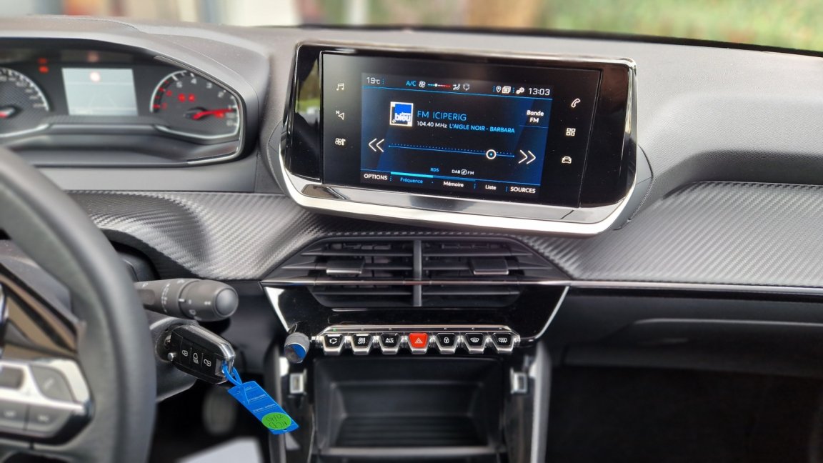 Peugeot 208 - Photo 34