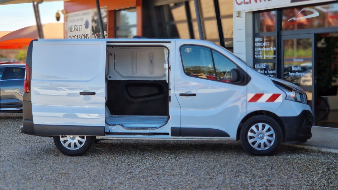 Renault Trafic - Photo 35