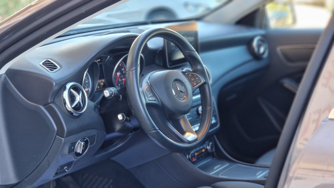 Mercedes Gla - Photo 21