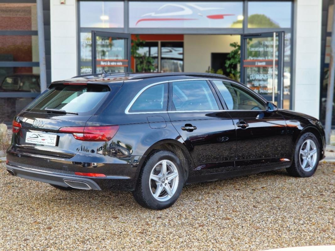 Audi A4 Avant - Photo 11